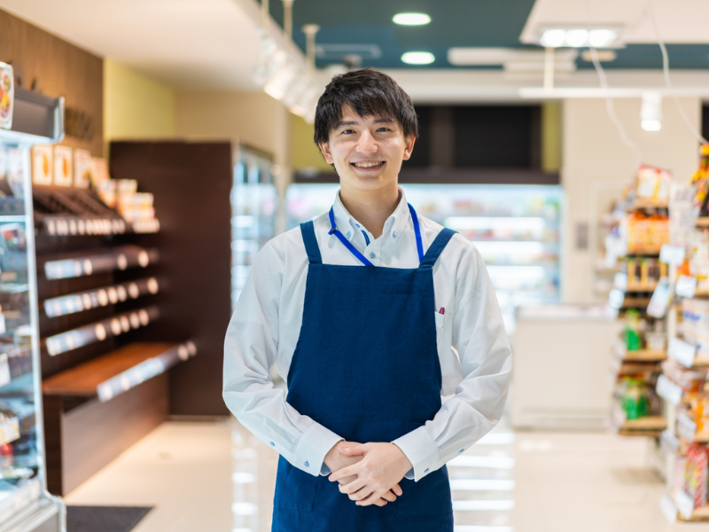 サービスカウンタースタッフ募集